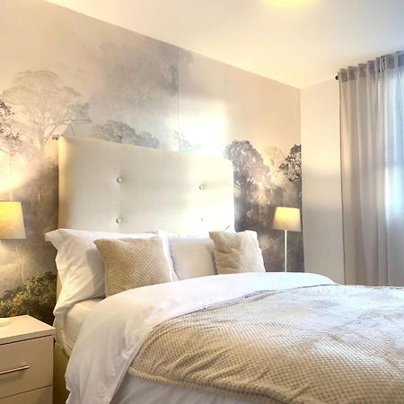 Large Stylish 3 Bedroom City Centre Apartment Free Secure Parking Liverpool Exterior photo