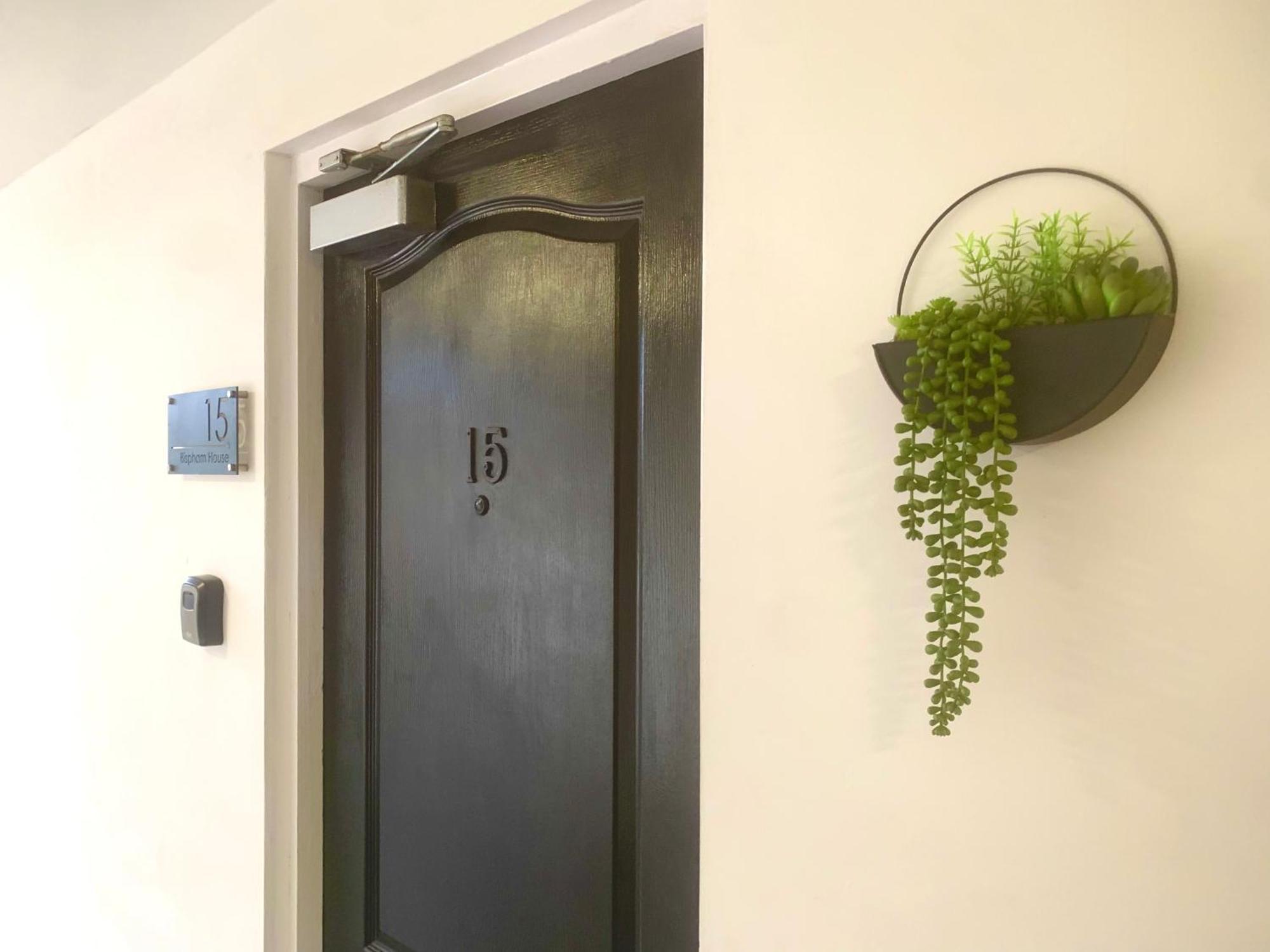 Large Stylish 3 Bedroom City Centre Apartment Free Secure Parking Liverpool Exterior photo