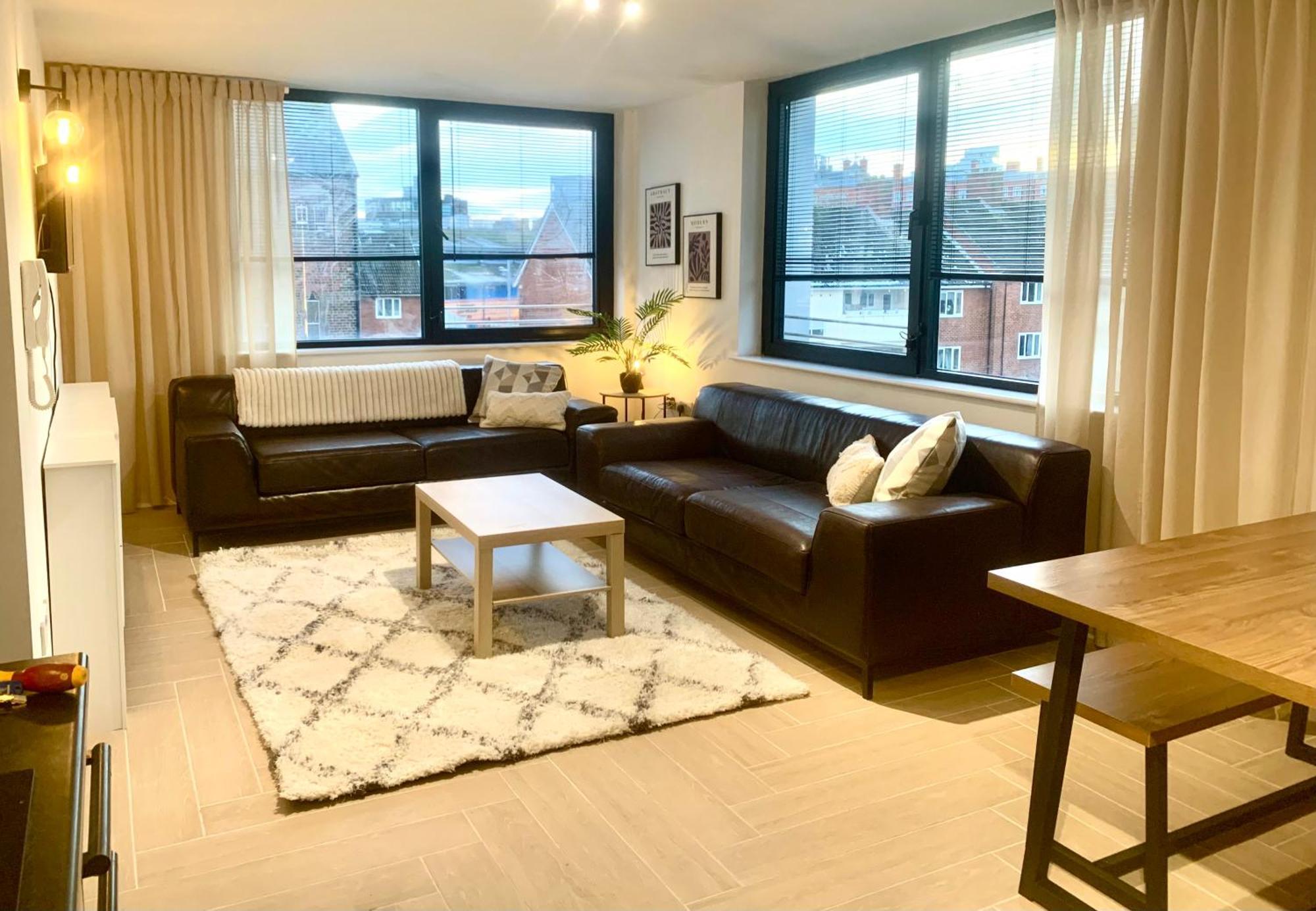 Large Stylish 3 Bedroom City Centre Apartment Free Secure Parking Liverpool Exterior photo